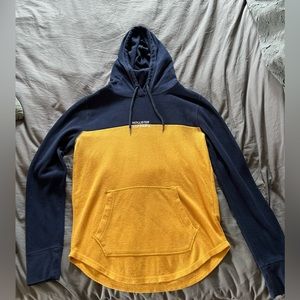 Men’s Hollister Hooded Long Sleeve